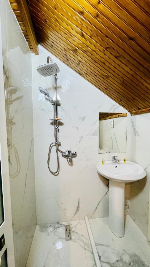 Hotel Drinos Tiranë Eksteriør bilde
