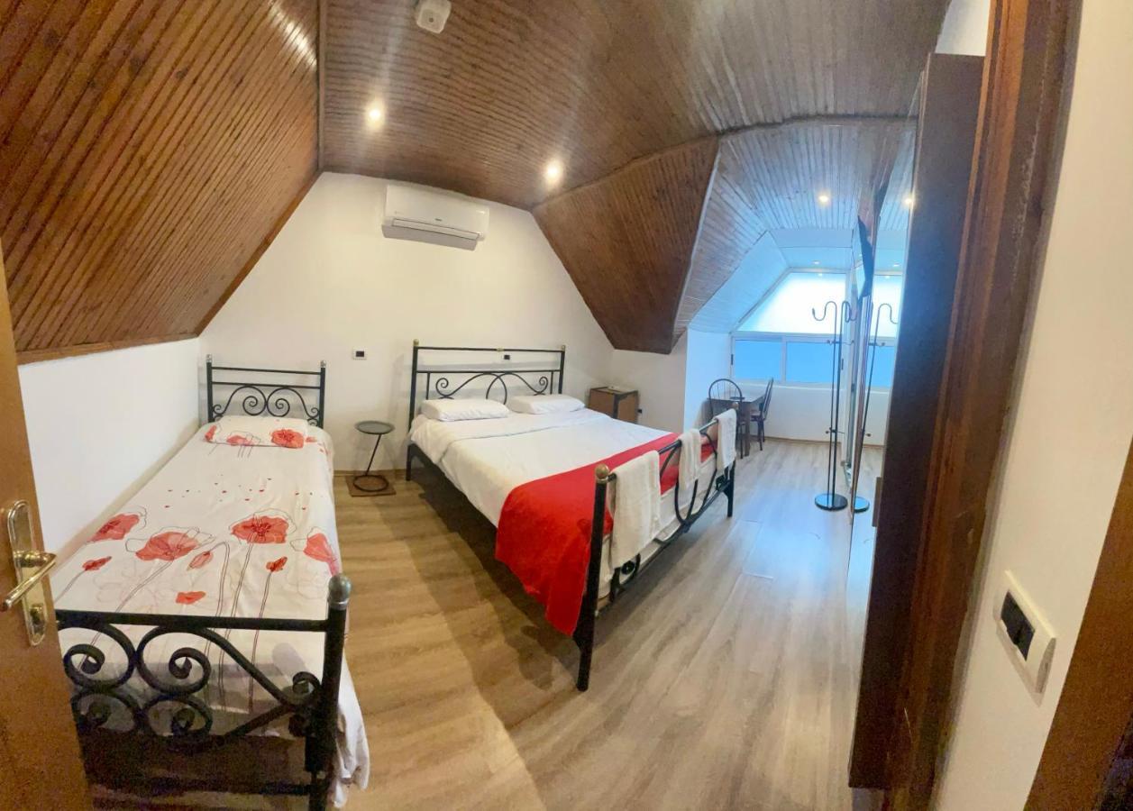 Hotel Drinos Tiranë Eksteriør bilde