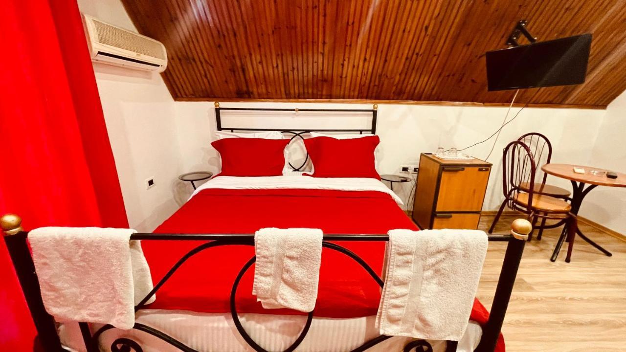 Hotel Drinos Tiranë Eksteriør bilde