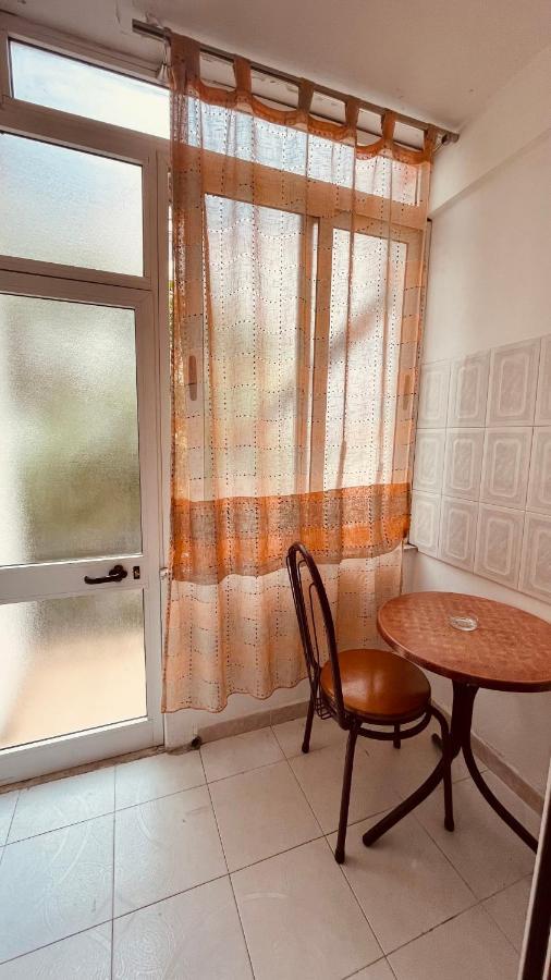 Hotel Drinos Tiranë Eksteriør bilde