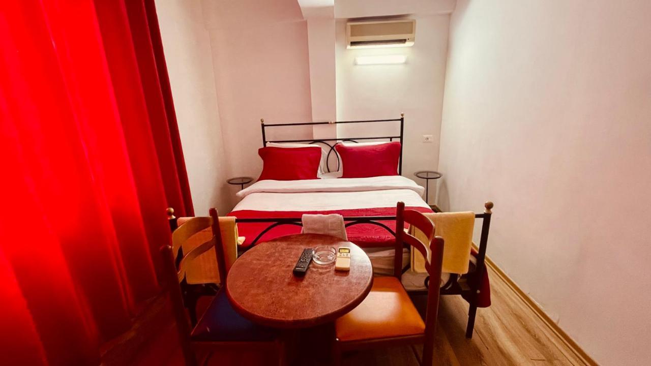 Hotel Drinos Tiranë Eksteriør bilde