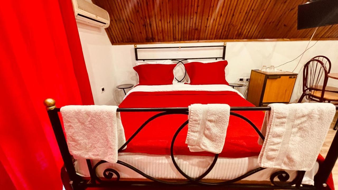 Hotel Drinos Tiranë Eksteriør bilde