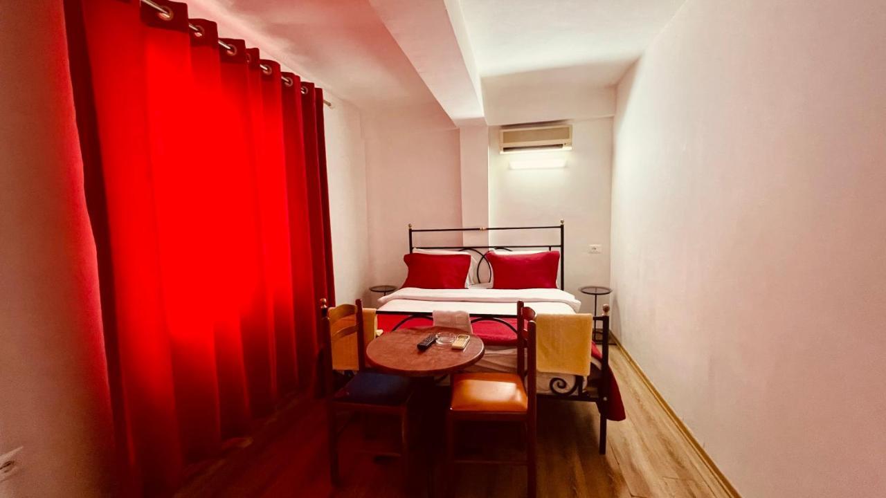 Hotel Drinos Tiranë Eksteriør bilde