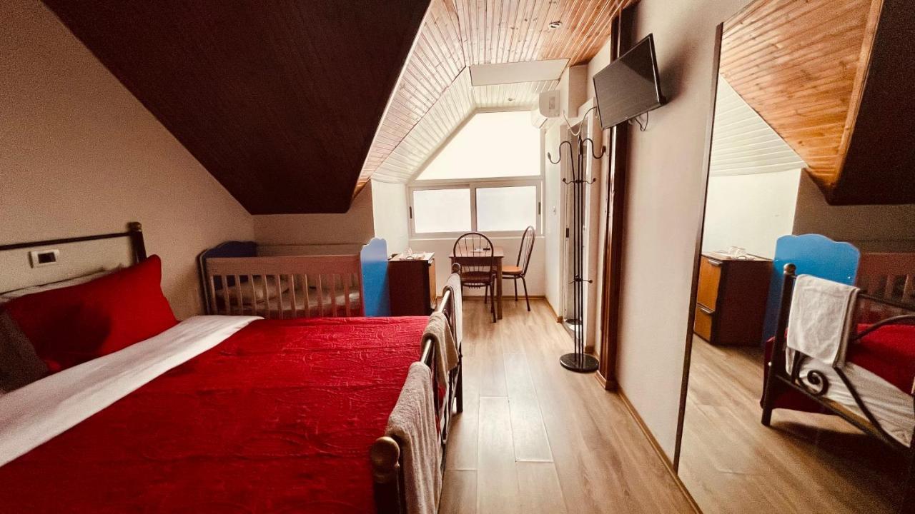 Hotel Drinos Tiranë Eksteriør bilde